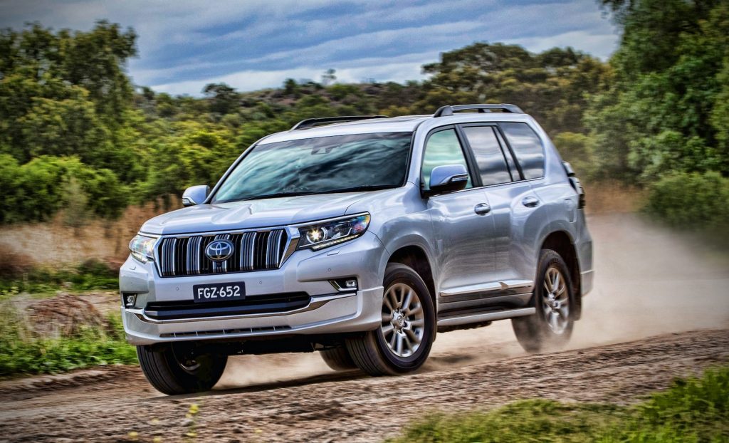 Why SUVs Are Better Than Cars? (9 Reasons Why)