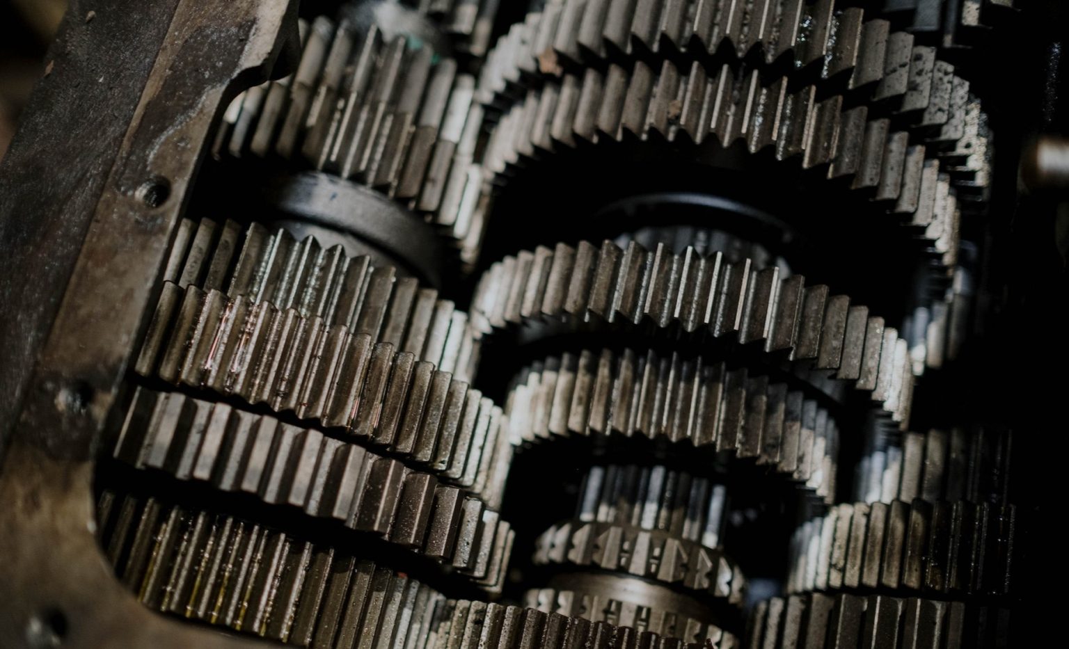 Why Are My Gears Slipping? (11 Reasons Why) Autoily