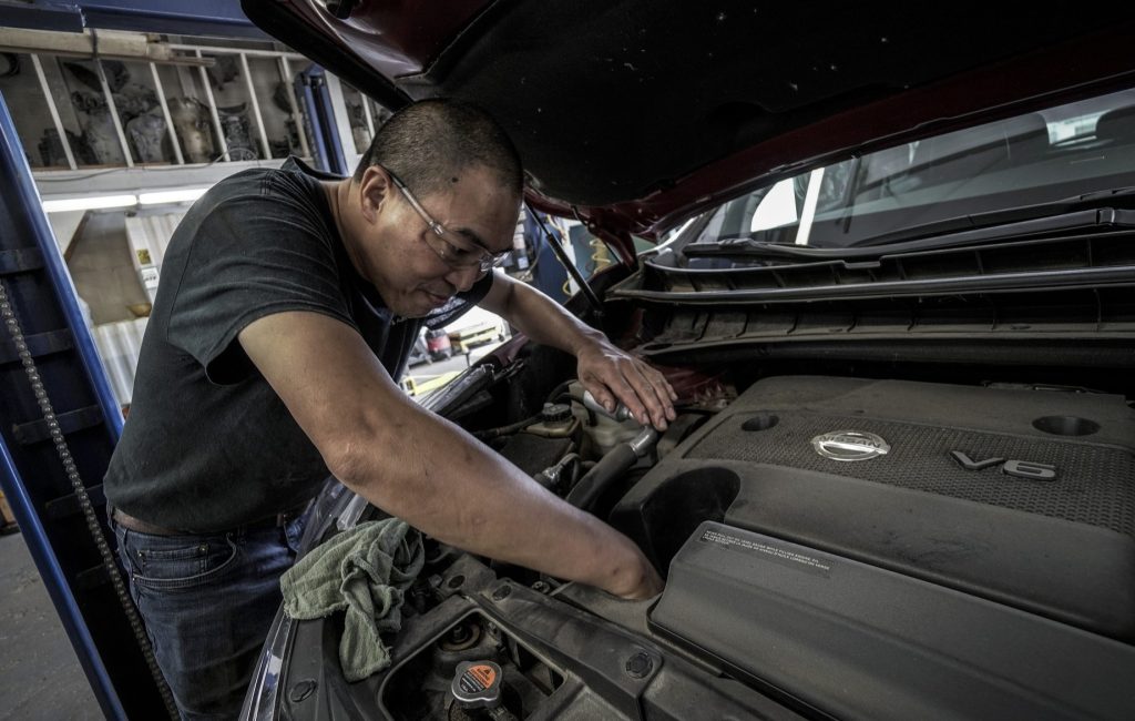 why-is-my-car-rattling-9-reasons-why-autoily